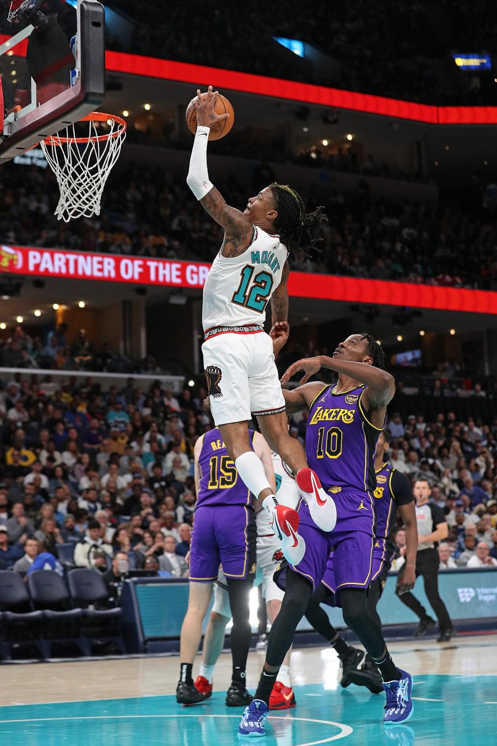 他的表现已 他的表现已